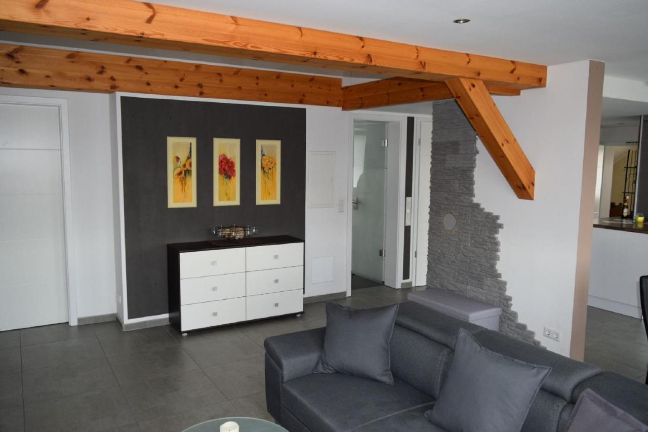 Ferienwohnung Blaßneck Zirndorf Exterior foto